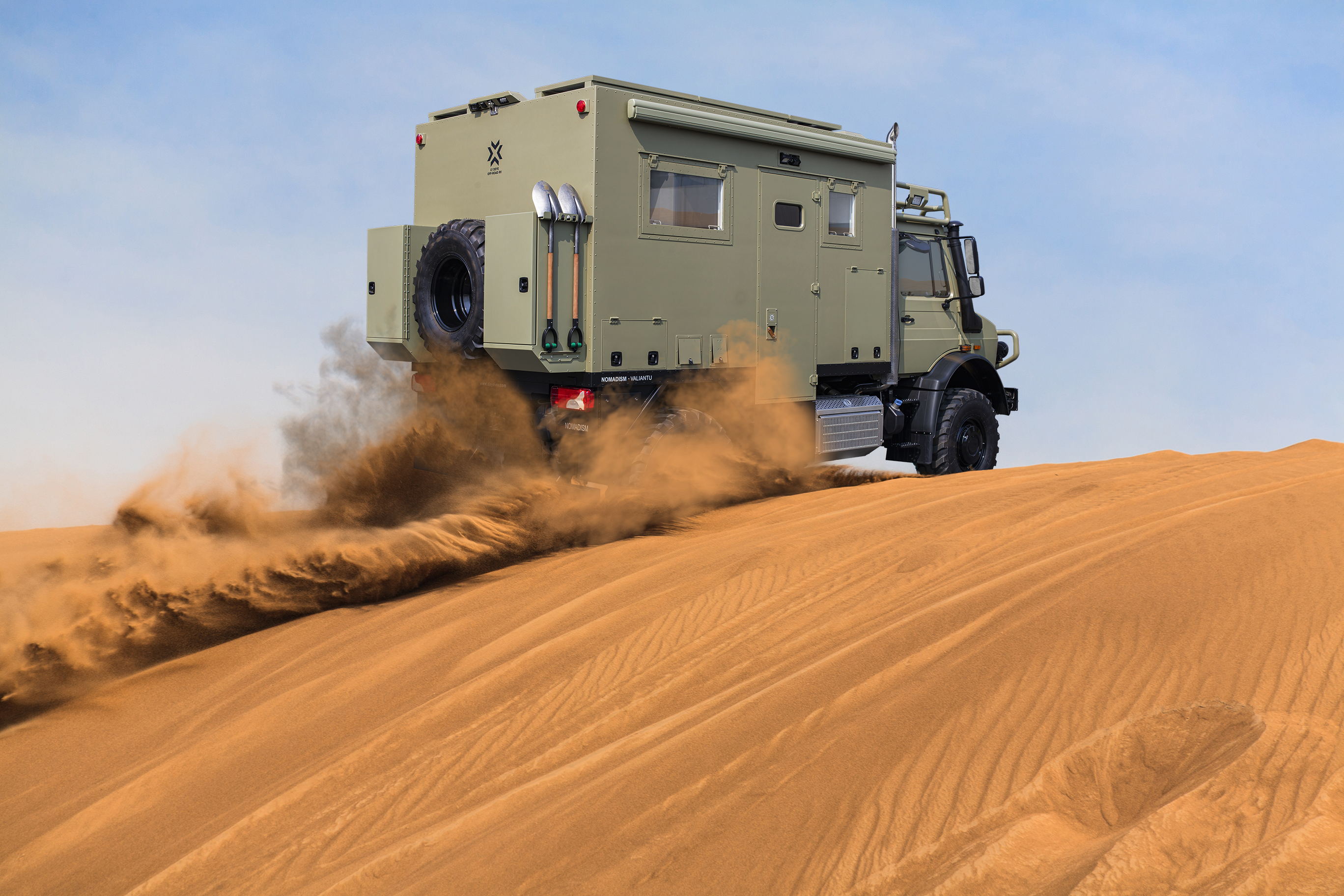 德野/诺马迪森/越野房车 - 撼路者u4023(停产)